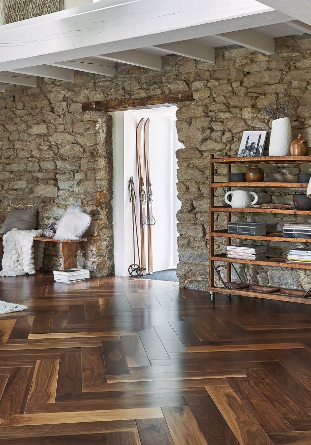 Ambiance parquet Chêne Noyer Satiné, Bâton Rompu 139