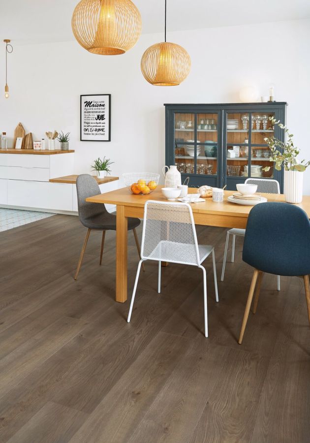 Photo d'ambiance parquet Chêne Authentique Argile, Diva 223
