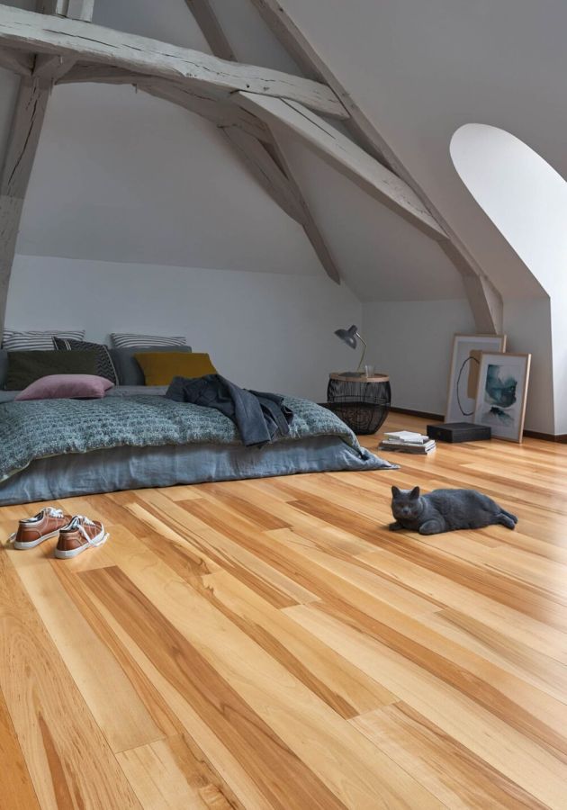 Photo d'ambiance parquet Hêtre flammé Satiné, Diva 139